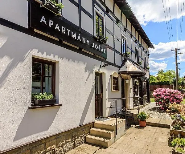 Jozak Apartament Arnoltice u Decina
